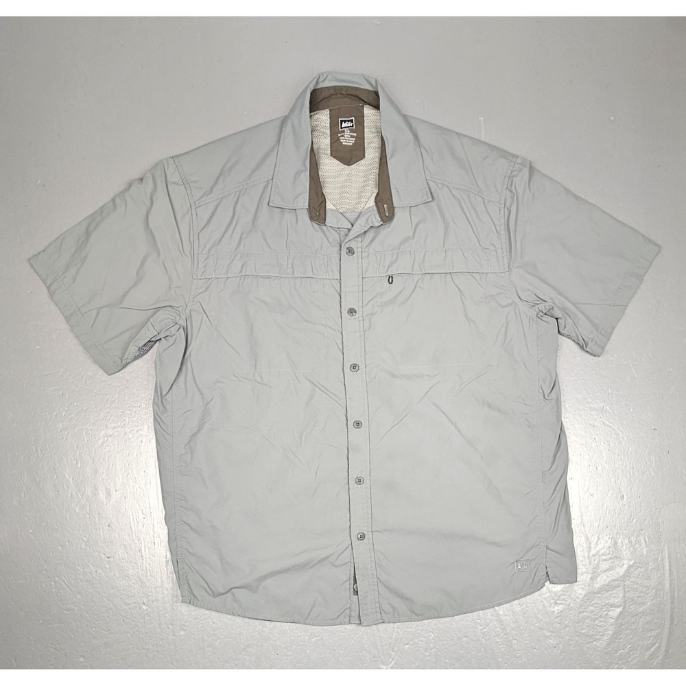 REI Fishing Shirt Mens XL Gray Short Sleeve Vented Back Button Up Hiking Outdoor